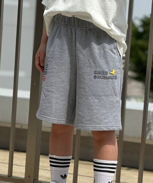 Mark Gonzales(マーク・ゴンザレス)の「MARK GONZALES ART WORK/マークゴンザレス【web限定】マルチカラーロゴスウェットショーツ(スウェットパンツ・メンズ・ブラック/グレー・X-LARGE/LARGE/MEDIUM)」の18枚目の写真