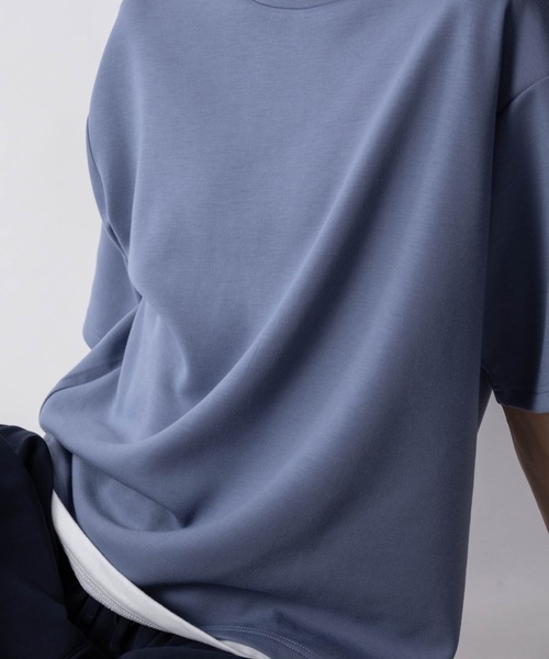 URBAN COLLECTION(アーバンコレクション)の「AIR SMOOSY ショートスリーブTee(Tシャツ/カットソー・メンズ・ブルー/グレイッシュベージュ/ホワイト/チャコールグレー・S/M/L/XL)」の15枚目の写真
