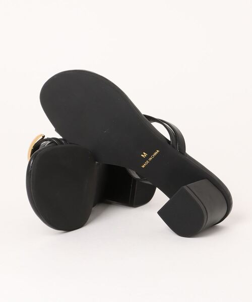 natural couture（ナチュラルクチュール）の「サムリングミュールサンダル（その他シューズ・レディース・ブラック/シルバー/モカ・MEDIUM/LARGE）」の4枚目の写真