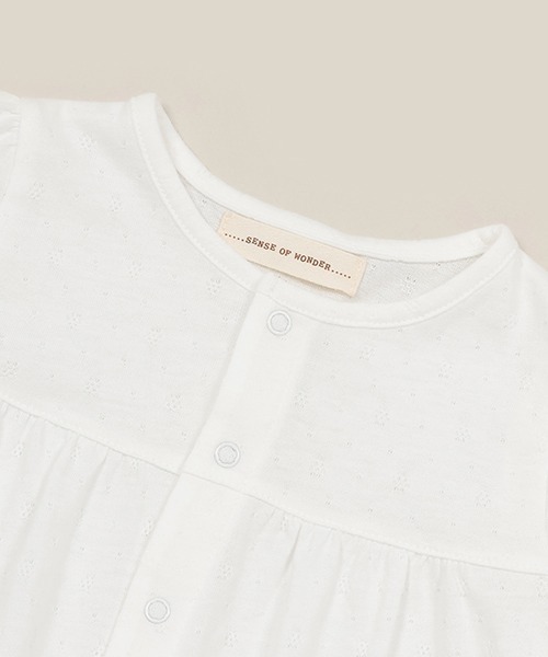 【セール】Strawberry Feastエプロンつきショートオール【日本製】(ロンパース)|sense of wonder(センスオブワンダー) 【セール】Strawberry Feastエプロンつきショートオール【日本製】(ロンパース)|sense of wonder(センスオブワンダー)