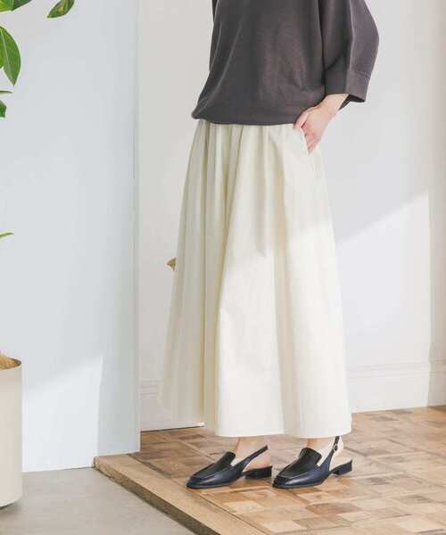 URBAN RESEARCH DOORS（アーバンリサーチドアーズ）の「ギャザーボリュームスカート（スカート・レディース・ブラック/オフホワイト・MEDIUM）」の11枚目の写真