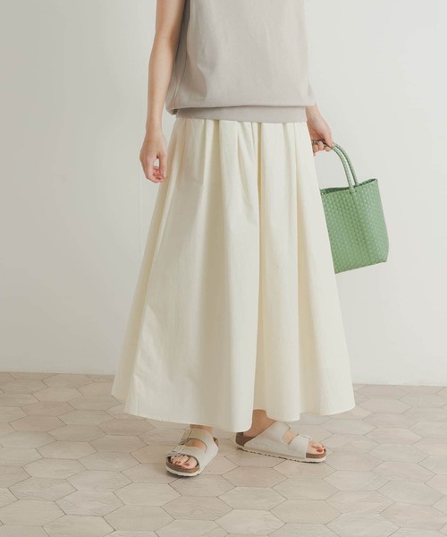 URBAN RESEARCH DOORS（アーバンリサーチドアーズ）の「ギャザーボリュームスカート（スカート・レディース・ブラック/オフホワイト・MEDIUM）」の21枚目の写真