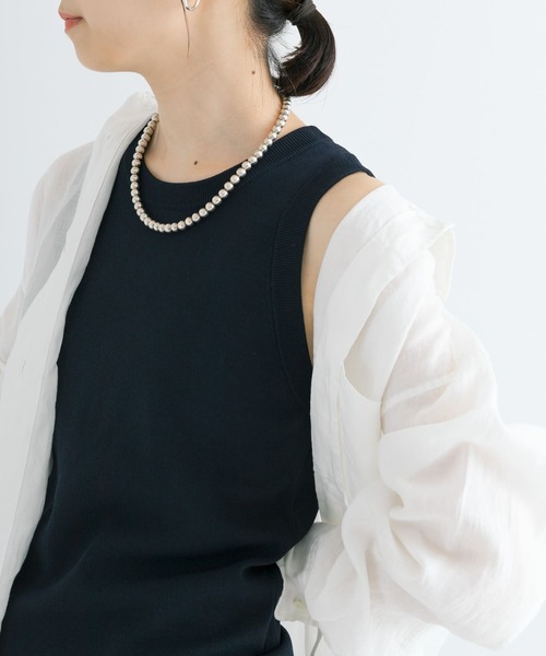 URBAN RESEARCH（アーバンリサーチ）の「ハイゲージノースリーブニット（タンクトップ・レディース・ホワイト/ブラウン/ネイビー・FREE）」の11枚目の写真