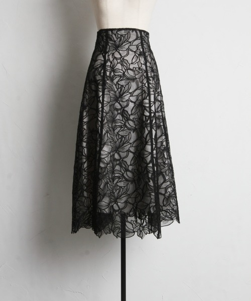 tocco closet（トッコ　クローゼット）の「フラワーレース刺繍バックレースアップマーメイドスカート（スカート・レディース・ブラック/グレイッシュブルー/ピンク・M）」の6枚目の写真