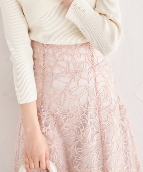 tocco closet（トッコ　クローゼット）の「フラワーレース刺繍バックレースアップマーメイドスカート（スカート・レディース・ブラック/グレイッシュブルー/ピンク・M）」の15枚目の写真