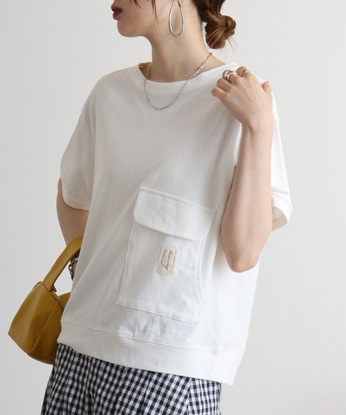 Quelle Chance(ケルシャンス)の「Quelle chance ビッグポケットプルオーバー(Tシャツ/カットソー・レディース・オフホワイト/ライトグリーン/チャコールグレー・M)」の1枚目の写真