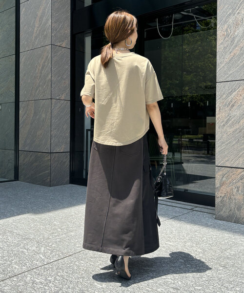 DouDou（ドゥドゥ）の「【WEB限定】箔プリントロゴTEE（Tシャツ/カットソー・レディース・オフホワイト/ブラック/ピンク/ベージュ・FREE）」の17枚目の写真
