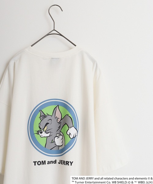 Tom＆Jerry（トムアンドジェリー）の「Tom＆Jerry oversized short sleeve T-shirt / トムとジェリー オーバーサイズ 半袖Tシャツ unisex（Tシャツ/カットソー・メンズ・オフホワイト/ベージュ/ダークグリーン系/ブラック系/チャコール/モカ/ダークグリーン/チャコールグレー/ネイビー系/ホワイト系3/杢グレー/ブラック/ホワイト系2/ホワイト系1/オレンジ/ネイビー・M/XL/L）」の3枚目の写真