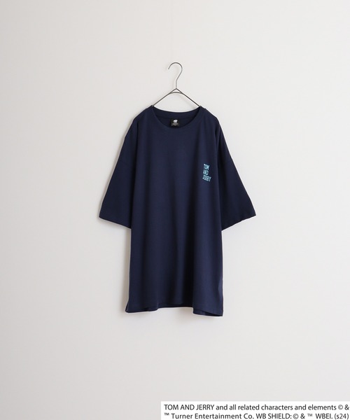 Tom＆Jerry（トムアンドジェリー）の「Tom＆Jerry oversized short sleeve T-shirt / トムとジェリー オーバーサイズ 半袖Tシャツ unisex（Tシャツ/カットソー・メンズ・オフホワイト/ベージュ/ダークグリーン系/ブラック系/チャコール/モカ/ダークグリーン/チャコールグレー/ネイビー系/ホワイト系3/杢グレー/ブラック/ホワイト系2/ホワイト系1/オレンジ/ネイビー・M/XL/L）」の18枚目の写真