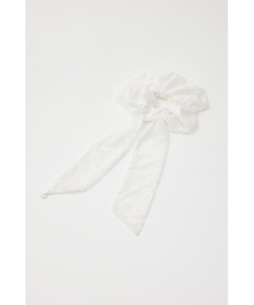 SLY（スライ）の「BIG SCRUNCHIE ビッグ スクランチー（シュシュ・レディース・ブラック/アイボリー・FREE）」の4枚目の写真