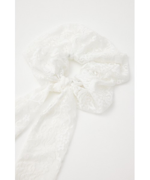 SLY（スライ）の「BIG SCRUNCHIE ビッグ スクランチー（シュシュ・レディース・ブラック/アイボリー・FREE）」の6枚目の写真