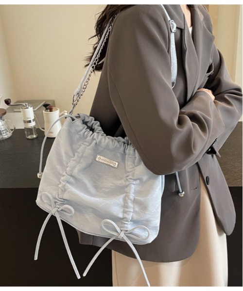 FREE STYLISTS(フリー スタイリスト)の「Y2K 紐リボン2way 巾着 バケットバッグ ショルダーバッグ(ショルダーバッグ・レディース・ブルー/オフホワイト/グレー/ブラック・FREE)」の22枚目の写真