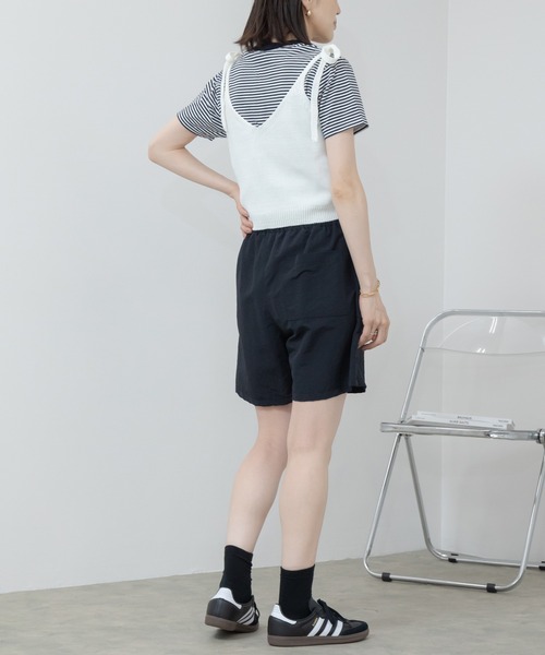 HEILIS(ヘイリス)の「ナイロンショートパンツ / ブラック グレー チャコール ノームコア カジュアル シンプル 無地 ハーフ パンツ 夏服 春服 秋服 フェス アウトドア キャンプ ランニング 撥水 軽量 韓国 ウエストゴム フリーサイズ ショートパンツ 膝上 ボトムス ナイロン スポーツ(その他パンツ・レディース・ブラック/チャコールグレー・FREE)」の15枚目の写真