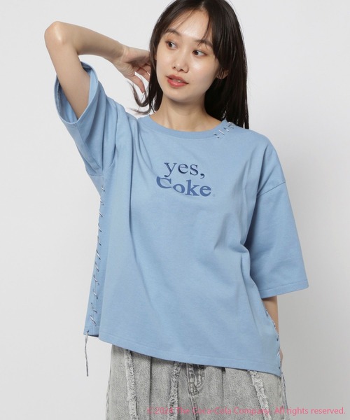 niko and...(ニコアンド)の「【Coca-Cola (コカ・コーラ)】コレクション ステッチプリントTシャツ(Tシャツ/カットソー・レディース・チャコール/ホワイト/レッド/ブルー・FREE)」の3枚目の写真