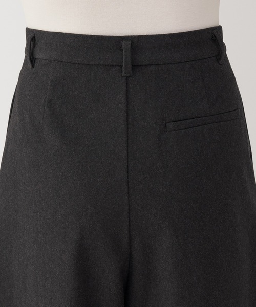 無印良品（ムジルシリョウヒン）の「婦人　ストレッチ起毛クロップドパンツ（その他パンツ・レディース・ダークブラウン/ブラック/グレー・L/M）」の12枚目の写真