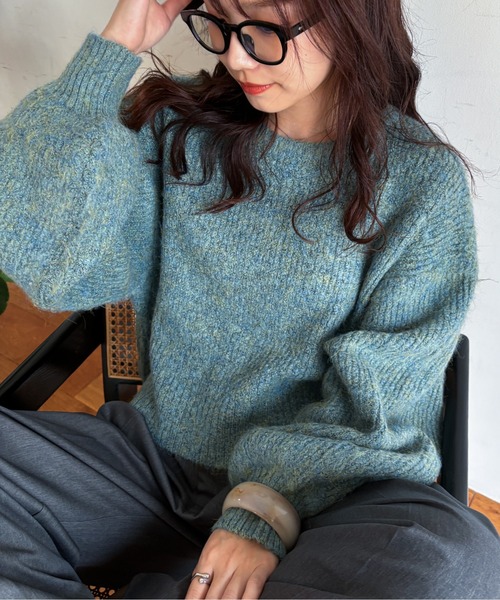 EPIMI E'PIMMY(エピミエピミー)の「ミックスシャギープルオーバー(ニット/セーター・レディース・ベージュ/ブラウン/グリーン/ピンク・MEDIUM)」の3枚目の写真