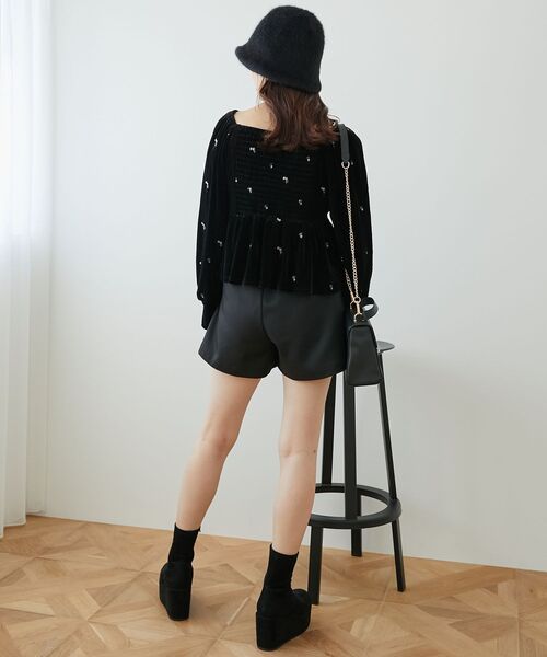 MAJESTIC LEGON(マジェスティックレゴン)の「チョーカーセットベロアトップス(シャツ/ブラウス・レディース・ブラウン系その他2/ブラック系その他・MEDIUM)」の16枚目の写真