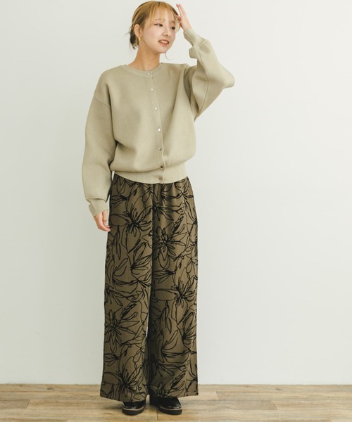 ITEMS URBANRESEARCH（アイテムズ アーバンリサーチ）の「ドットボタンラメニットカーディガン（カーディガン/ボレロ・レディース・グレー系その他/ブラック/ライトカーキ・FREE）」の12枚目の写真