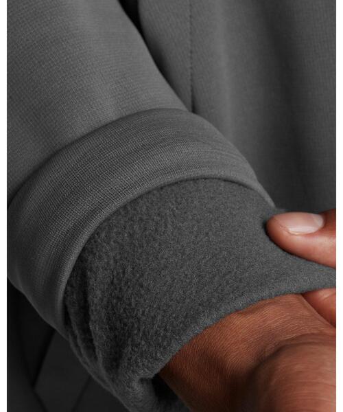 UNDER ARMOUR（アンダーアーマー）の「UAアーマーフリース エクストララージロゴ フーディー（トレーニング/メンズ）（スウェット・メンズ・グレー×ホワイト・3XL/M/S/2XL/XL/L）」の3枚目の写真