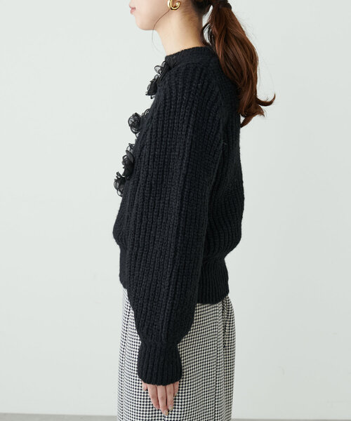 natural couture(ナチュラルクチュール)の「オーガンジーフラワー畦ニット(ニット/セーター・レディース・ラベンダー/ライトベージュ/ブラック/グレー/チャコールグレー・FREE)」の18枚目の写真