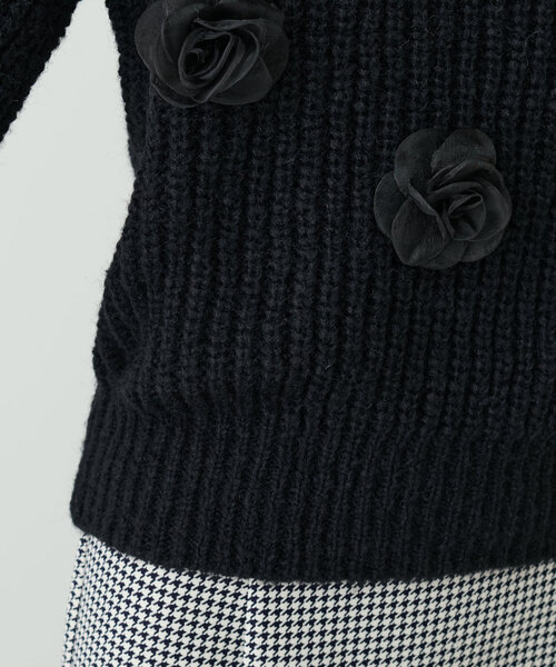 natural couture(ナチュラルクチュール)の「オーガンジーフラワー畦ニット(ニット/セーター・レディース・ラベンダー/ライトベージュ/ブラック/グレー/チャコールグレー・FREE)」の22枚目の写真