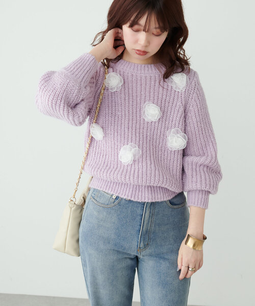 natural couture(ナチュラルクチュール)の「オーガンジーフラワー畦ニット(ニット/セーター・レディース・ラベンダー/ライトベージュ/ブラック/グレー/チャコールグレー・FREE)」の14枚目の写真