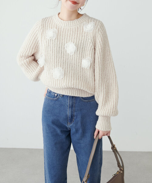 natural couture(ナチュラルクチュール)の「オーガンジーフラワー畦ニット(ニット/セーター・レディース・ラベンダー/ライトベージュ/ブラック/グレー/チャコールグレー・FREE)」の8枚目の写真
