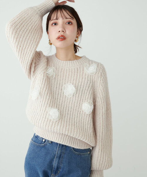natural couture(ナチュラルクチュール)の「オーガンジーフラワー畦ニット(ニット/セーター・レディース・ラベンダー/ライトベージュ/ブラック/グレー/チャコールグレー・FREE)」の9枚目の写真