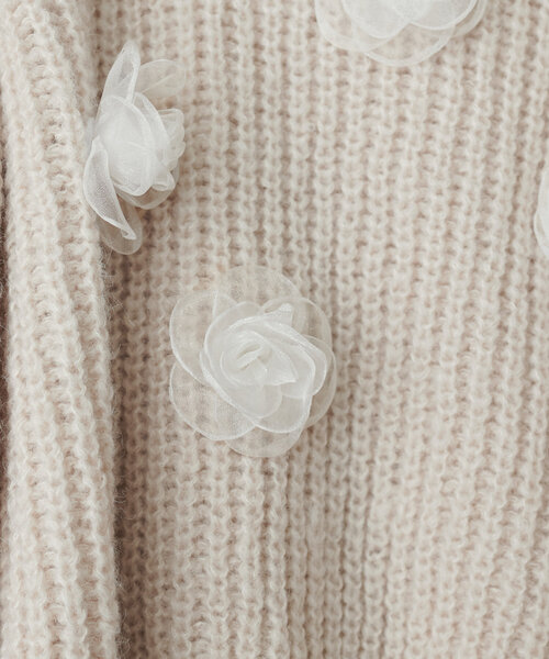 natural couture(ナチュラルクチュール)の「オーガンジーフラワー畦ニット(ニット/セーター・レディース・ラベンダー/ライトベージュ/ブラック/グレー/チャコールグレー・FREE)」の11枚目の写真