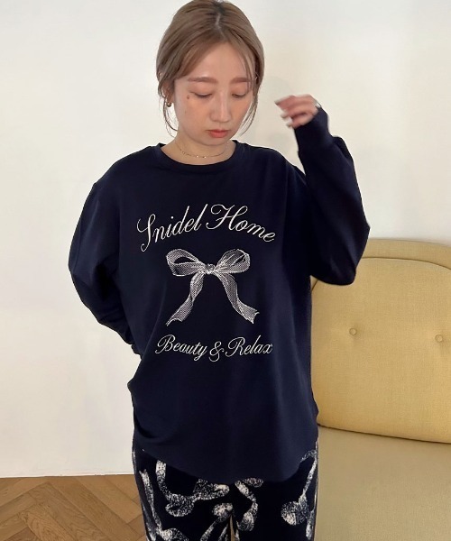 SNIDEL HOME(スナイデルホーム)の「リボンモチーフロンT(ルームウェア/パジャマ・レディース・ネイビー/モカ/アイボリー・FREE)」の9枚目の写真