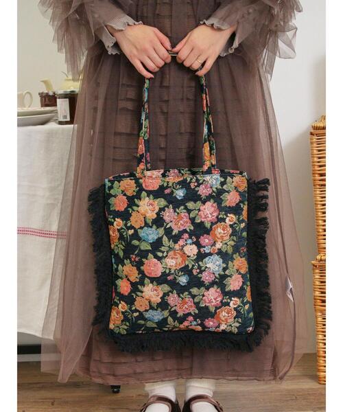 Samansa Mos2（サマンサ モスモス）の「花柄アソートゴブラントートバッグ（ハンドバッグ・レディース・ネイビー/ベージュ・F）」の3枚目の写真