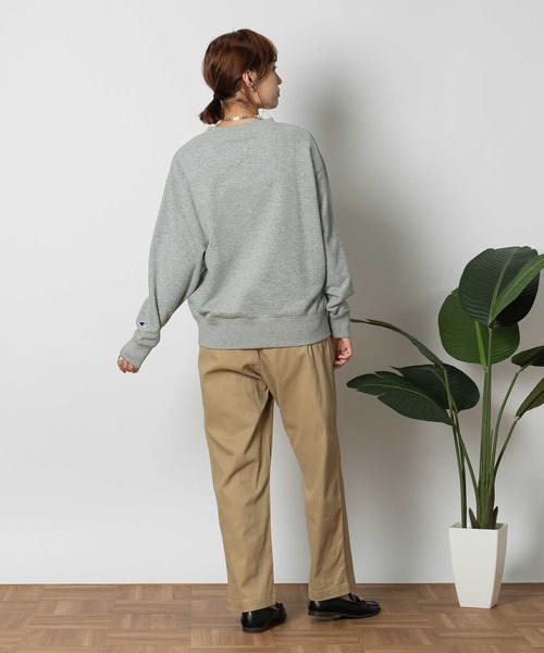 Champion(チャンピオン)の「【Champion】プリント裏毛クルーネックスウェット(スウェット・レディース・グリーン/レッド/ブラック/グレー・S/M/L/XL)」の8枚目の写真