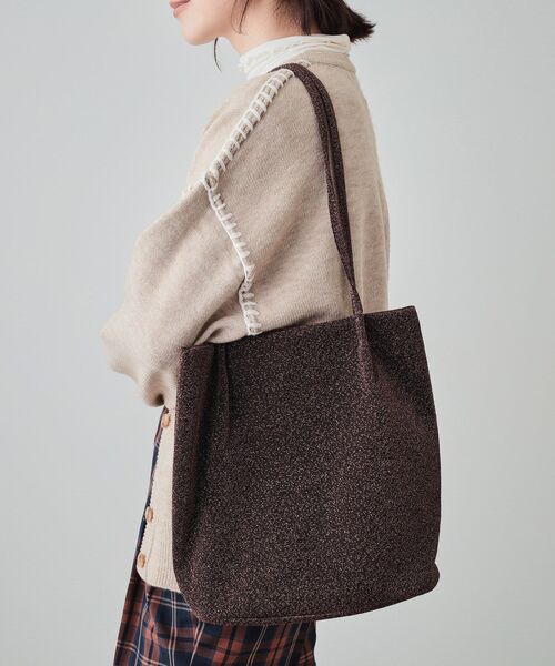 SHOO・LA・RUE（シューラルー）の「◆つまみハンドルラメトートバッグ（トートバッグ・レディース・シルバー系その他/シルバー/ブロンズ/ブラック・00）」の21枚目の写真