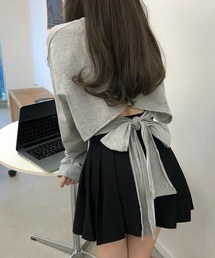 一枚でもバツグンの存在感 バックリボン 長袖 プルオーバー リボン バレエコア