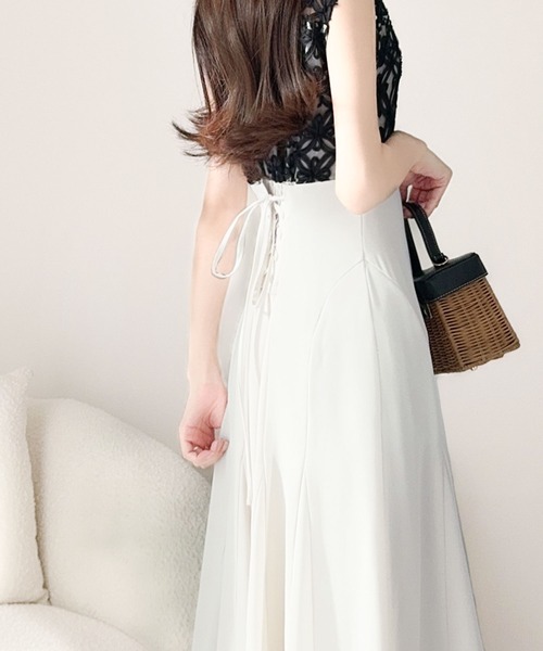 mily bilet(ミウィビレット)の「【mily bilet】華やか花モチーフが大人可愛い シアーレースノースリーブワンピース(ワンピース・レディース・ブラック/アイボリー・SMALL/X-LARGE/MEDIUM/LARGE)」の9枚目の写真