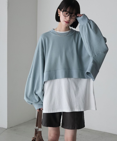 forksy.(フォルクシー)の「【forksy.】アウトリンキングリメイク風スウェット(スウェット・レディース・チャコール/グレイッシュブルー・FREE)」の7枚目の写真