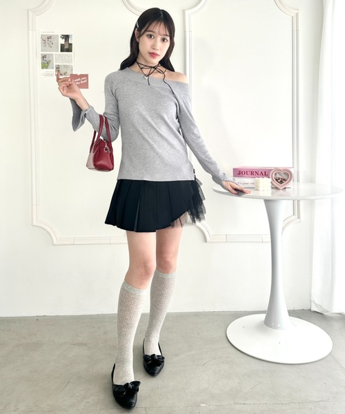 Loueme（ルエム）の「オフショルダーリブトップス（Tシャツ/カットソー・レディース・ブラック/レッド/グレー・FREE）」の21枚目の写真