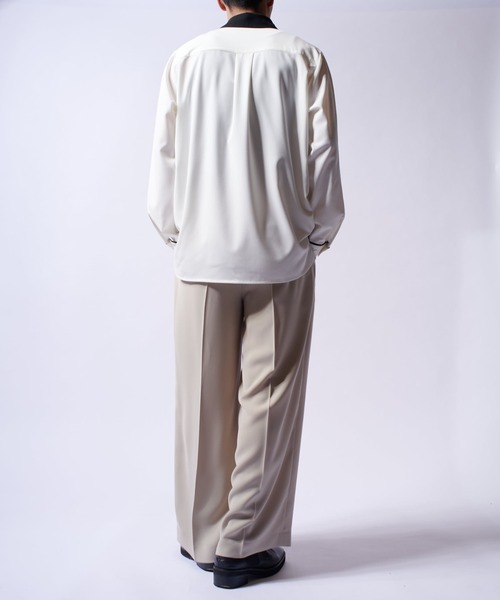 Lui's(ルイス)の「クレリックパイピングシャツ(シャツ/ブラウス・メンズ・ブラック/ホワイト/ブルー・M/S)」の9枚目の写真