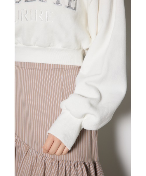 rienda(リエンダ)の「Vネックショートスウェットトップス 春服 秋服 トレーナー(スウェット・レディース・ベージュ/ホワイト/グレー・FREE)」の19枚目の写真