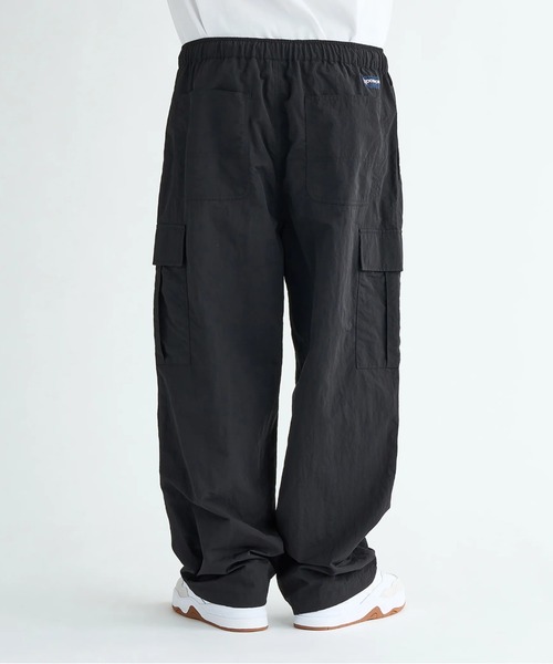 DC SHOES(ディーシーシューズ)の「25 SUPER WIDE CARGO/DCウエストゴムワイドカーゴパンツ(カーゴパンツ・メンズ・ブラック/ブラック系その他/ライトブルー・X-LARGE/LARGE/MEDIUM)」の4枚目の写真