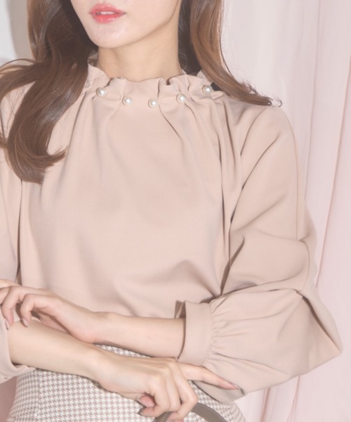tocco closet(トッコ クローゼット)の「【ZOZO限定】ネックパールカルゼカットジョーゼット2WAYスリーブブラウス(シャツ/ブラウス・レディース・グレー/ブラック/ベージュ・M)」の3枚目の写真