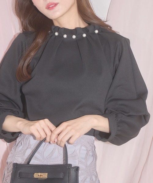 tocco closet(トッコ クローゼット)の「【ZOZO限定】ネックパールカルゼカットジョーゼット2WAYスリーブブラウス(シャツ/ブラウス・レディース・グレー/ブラック/ベージュ・M)」の17枚目の写真