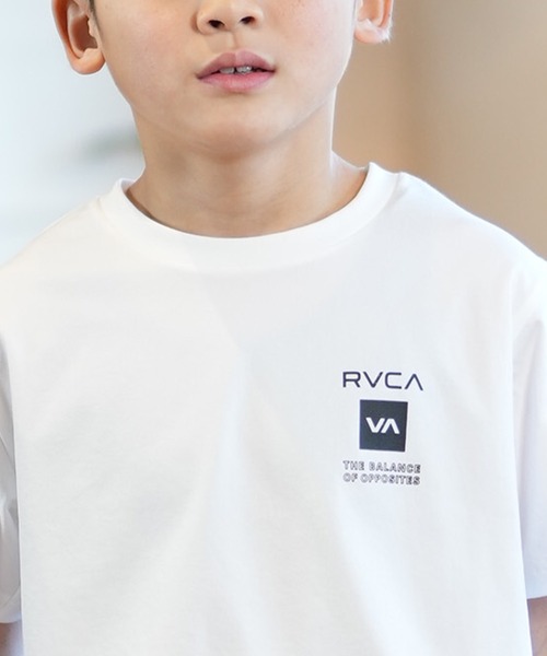 RVCA(ルーカ)の「RVCA/ルーカ KIDS POSTING RVCA ST キッズ Tシャツ BF045-P85(Tシャツ/カットソー・キッズ・ブラック/ホワイト・130cm/150cm/160cm/140cm)」の7枚目の写真