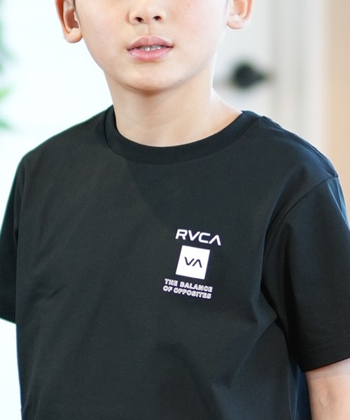 RVCA(ルーカ)の「RVCA/ルーカ KIDS POSTING RVCA ST キッズ Tシャツ BF045-P85(Tシャツ/カットソー・キッズ・ブラック/ホワイト・130cm/150cm/160cm/140cm)」の19枚目の写真