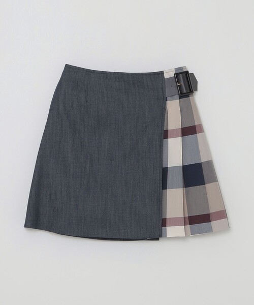 BLUE LABEL CRESTBRIDGE(ブルーレーベルクレストブリッジ)の「スラブシャンブレーデニムミニスカート(スカート・レディース・ダークネイビー/ベージュ/ブルー系その他4・38/36)」の17枚目の写真