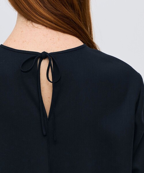 BACCA(バッカ)の「ウールドスキン ミドルワンピース(ワンピース・レディース・ネイビー・34/36)」の6枚目の写真