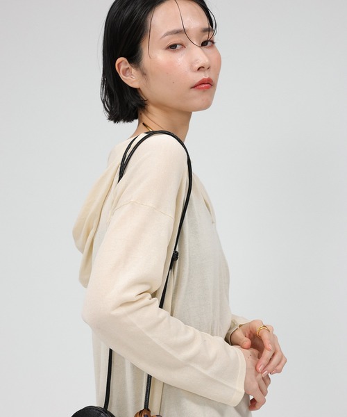 BABYLONE(バビロン)の「シアーフーディープルオーバー(その他トップス・レディース・ベージュ/ブラック・フリー)」の6枚目の写真