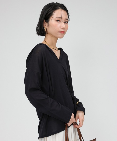 BABYLONE(バビロン)の「シアーフーディープルオーバー(その他トップス・レディース・ベージュ/ブラック・フリー)」の15枚目の写真