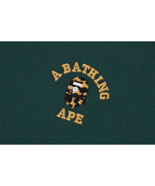 A BATHING APE（アベイシングエイプ）の「1ST CAMO COLLEGE LOGO RELAXED FIT PULLOVER HOODIE（パーカー・メンズ・ネイビー/オリーブ/アイボリー・MEDIUM/SMALL/XX-LARGE/X-LARGE/LARGE）」の8枚目の写真