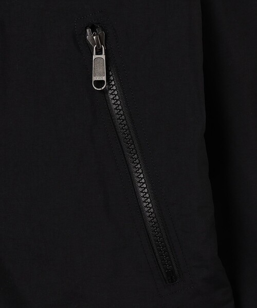 FREAK'S STORE(フリークスストア)の「限定展開 THE NORTH FACE/ザ・ノース・フェイス Compact Jacket/コンパクト ジャケット(NPW72230)(ナイロンジャケット・レディース・ブラック/ブルー/オフホワイト・MEDIUM/LARGE)」の8枚目の写真